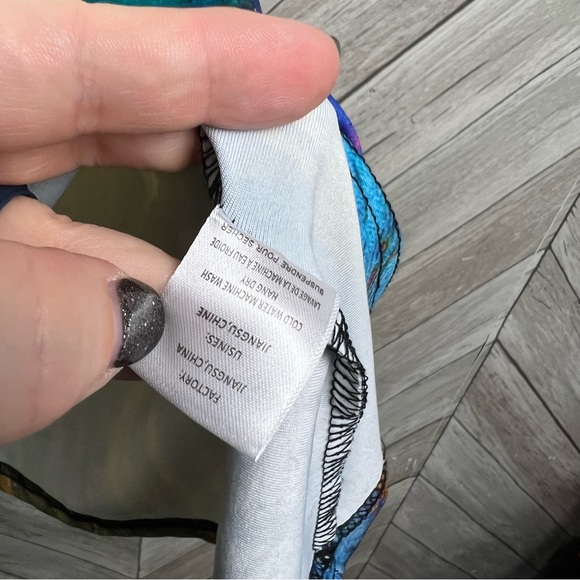 Lily by Firmiana Tunic With Daisy M - Picture 5 of 7